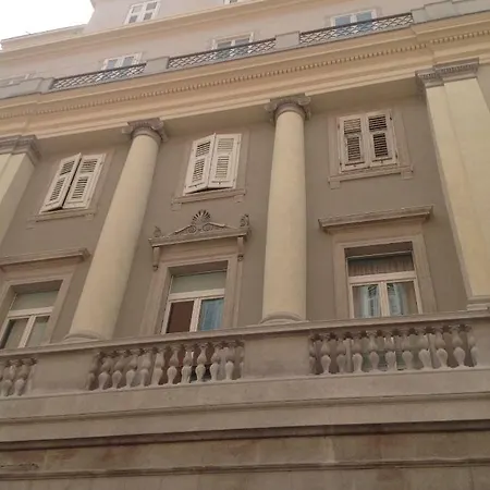 Triestehost - Via Torino * ترييستي